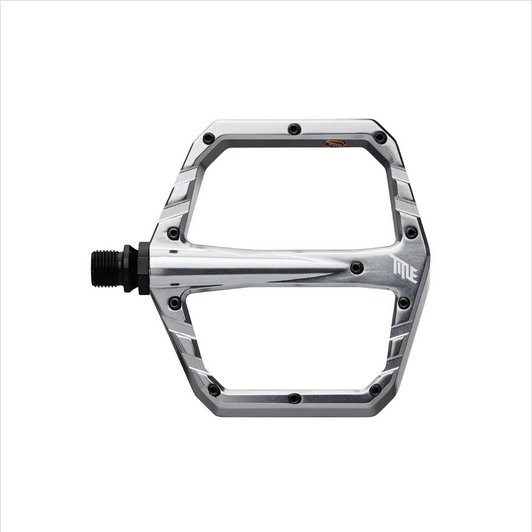 TITEL MTB / Connect pedals / Chrome/ ペダル タイトルの画像