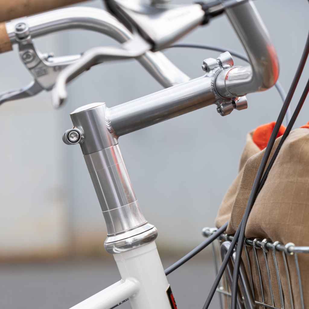 NITTO ニットー MT-32 ロースタック ステム シルバー 低ハイトのクロモリステム、Nitto（日東）のMT-32 Low Stack