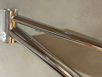 Un Authorized [33rpm 7th] 2025 フレームセット / アン