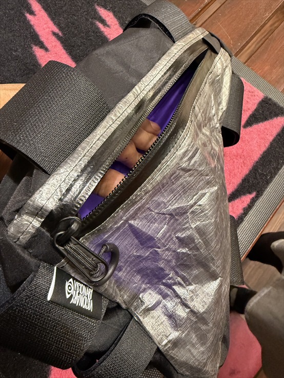 visionary　/　translucent bag special Edition dcf 【ダイニーマ / ブラック】/ Sサイズ　/ ヴィジョナリー　バッグの画像