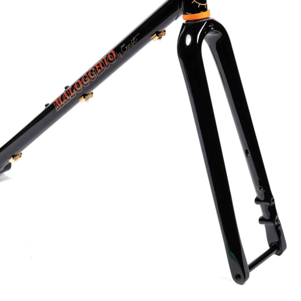 CRUST BIKES DISC MALOCCHIO｜Columbus SPIRIT×ディスクのスチールロード