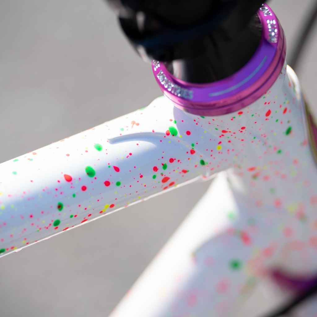 CRUST BIKES / malocchio disc / フレームセット (white speckle)) / クラストの画像
