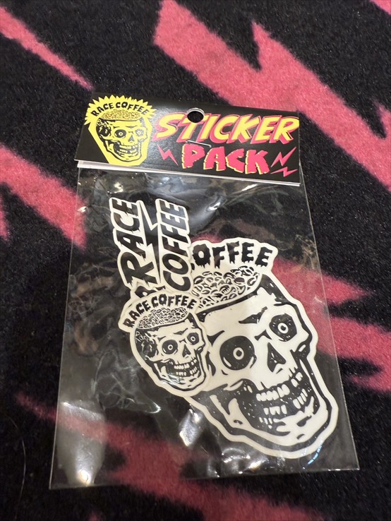 RACE COFFEE [stickers] ホワイト /レースコーヒー / ステッカー 大　/  ロゴ　スカル　の画像