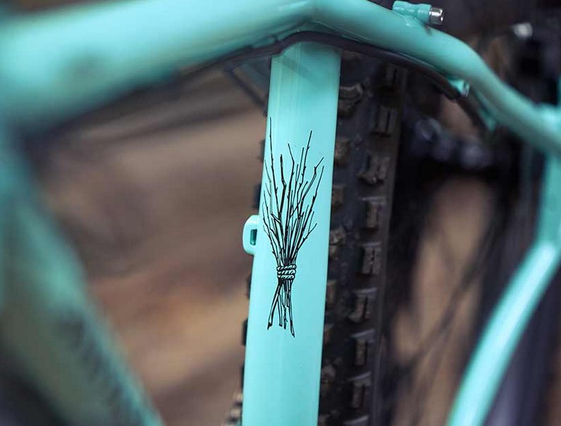 SURLY / フレームセット / Krampus / Blue Oyster Coatの画像