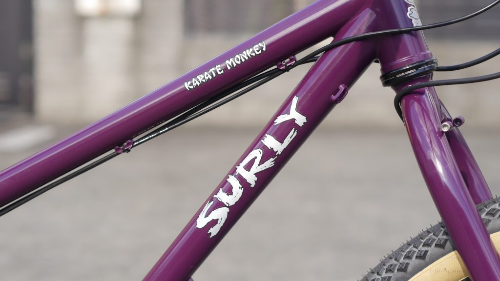 SURLY KARATE MONKEY Organic Eggplant｜クロモリ 27.5er トレイル