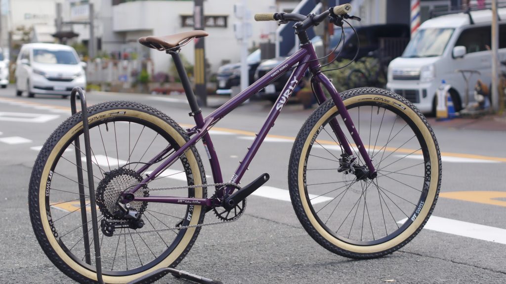 SURLY KARATE MONKEY Organic Eggplant｜クロモリ 27.5er トレイル