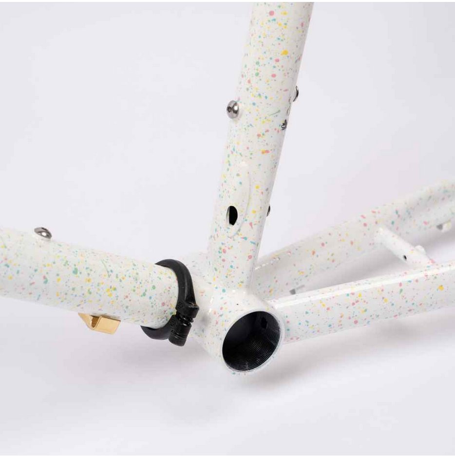 CRUST BIKES / stupid tourist / フレームセット (pastel speckle'd white) / クラストの画像