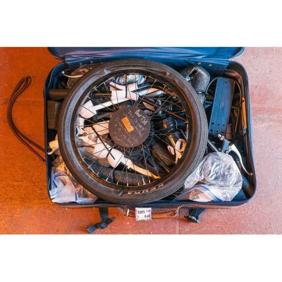 CRUST BIKES / stupid tourist / フレームセット (pastel speckle'd white) / クラストの画像