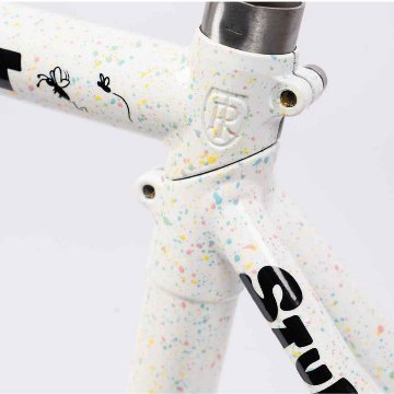 CRUST BIKES / stupid tourist / フレームセット (pastel speckle'd white) / クラストの画像