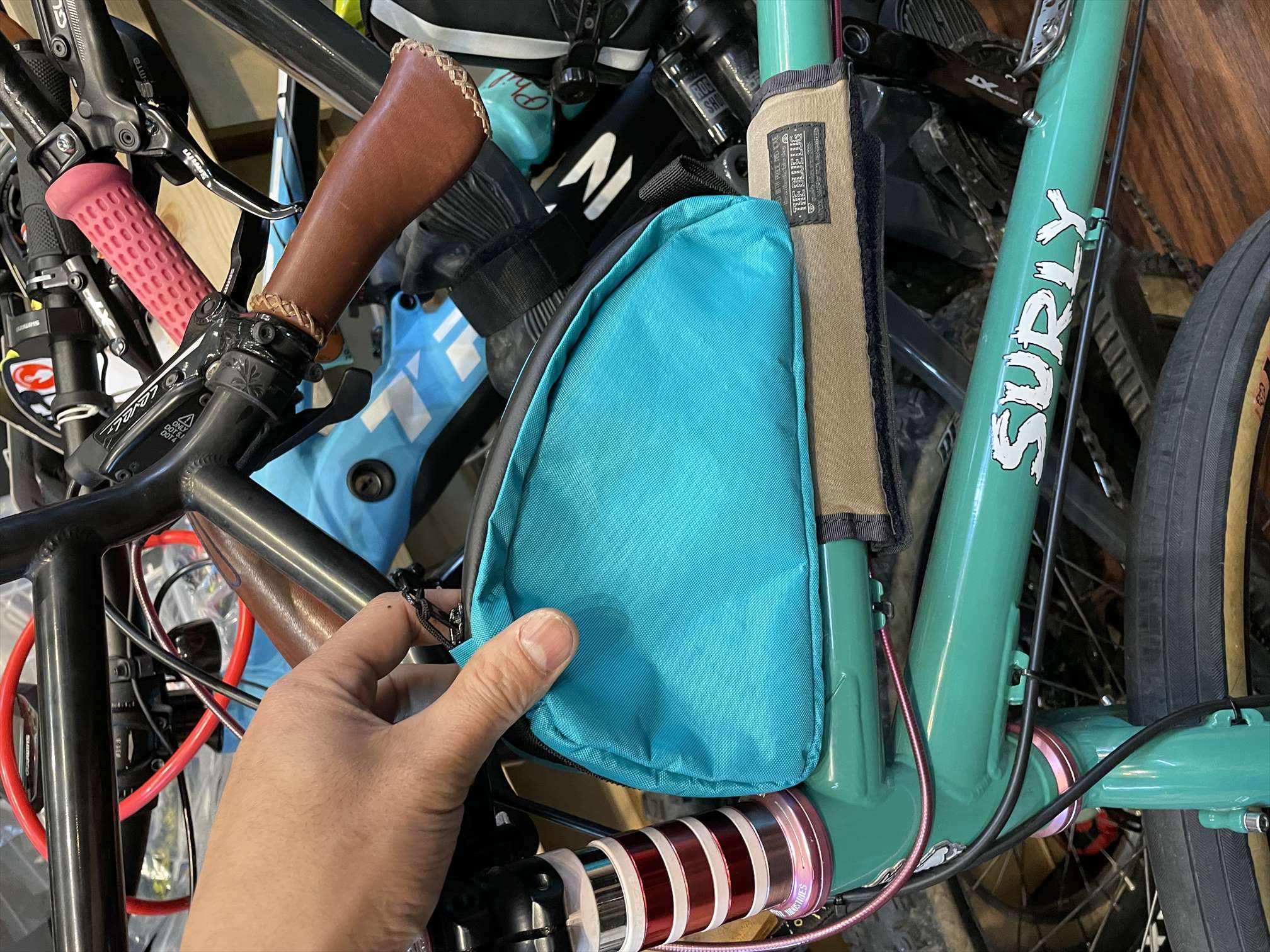 Swift Industries スウィフトインダストリーズ moxie top tube bag