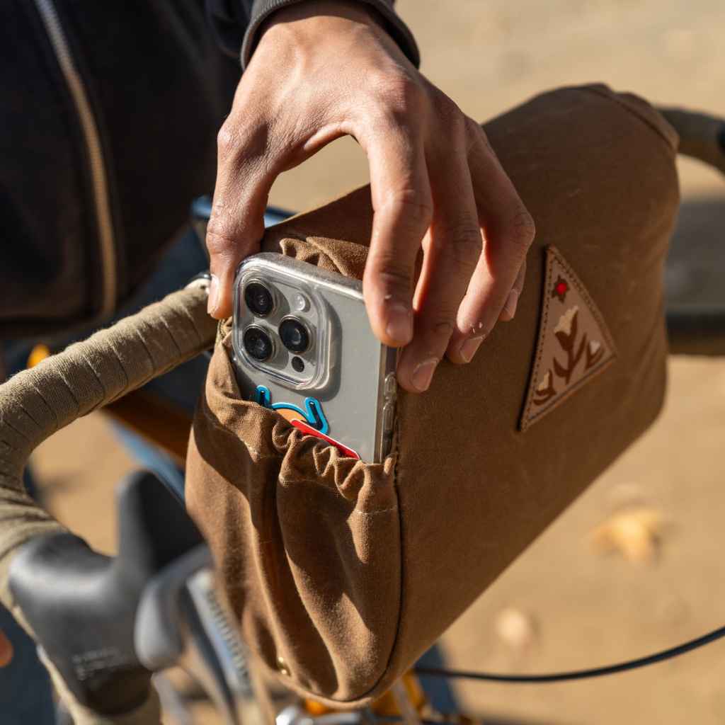 RON'S BIKES / ULTRA ROMANCE / fabios clap trap ( waxed / olive ) の画像