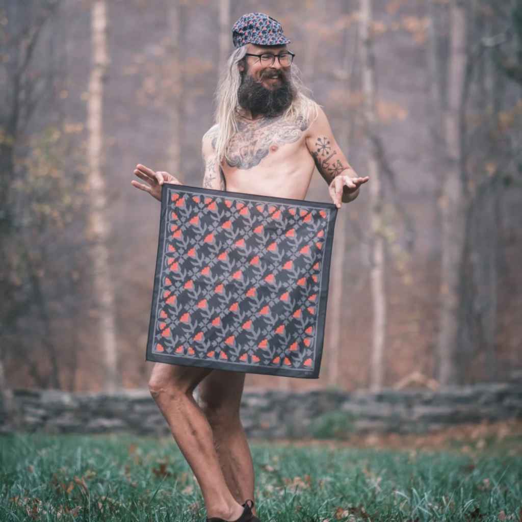 RON'S BIKES / ULTRA ROMANCE / laron's tulips and holly bandana (periwinkle tan)の画像