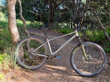 Un Authorized [45rpm] 2026 / Black Silver CP / フレームセットの画像