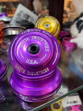 WHITE INDUSTRIES / ヘッドセット / [ ZS44 / EC44 ] パープル / ホワイトインダストリーズの画像