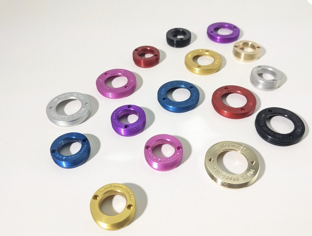 WHITE INDUSTRIES / Crank Extractor Caps / MR30用 / RED / ホワイトインダストリーズの画像