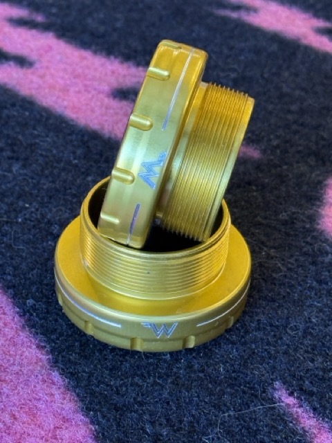 WHITE INDUSTRIES External BSA BB｜30mm対応 ボトムブラケット