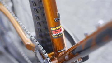 ※在庫あり※　KONA「コナ」 / UNIT X　Gloss Metallic Gold / MDサイズ　完成車の画像