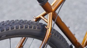 ※在庫あり※　KONA「コナ」 / UNIT X　Gloss Metallic Gold / MDサイズ　完成車の画像