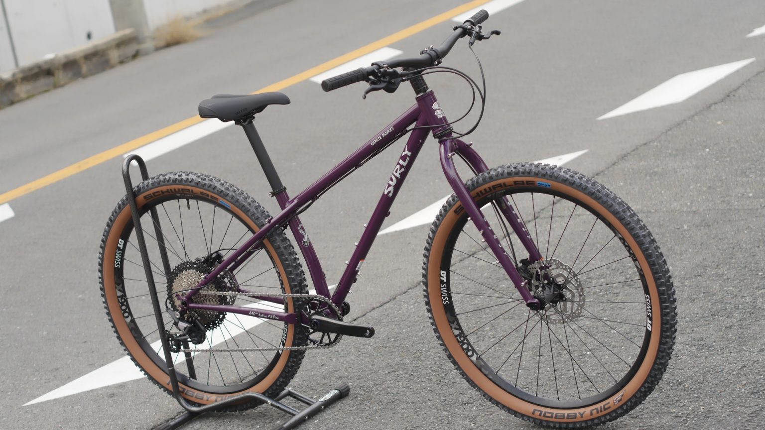SURLY KARATE MONKEY Organic Eggplant｜クロモリ 27.5er トレイル