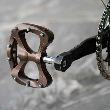 MKS Pretzel Brown｜限定ブラウンカラーのフラットペダル｜Cycleflower