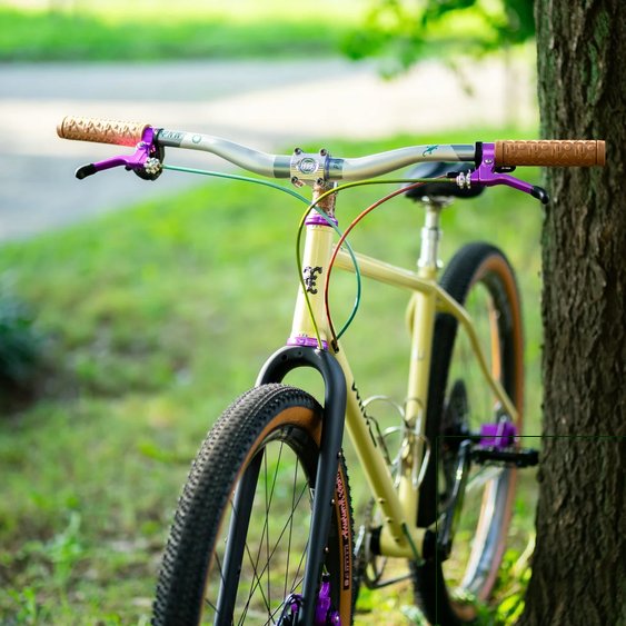 TOMII x SIMWORKS  / Farwest Grip / Sand Brown / グリップ   Sand Brown の画像