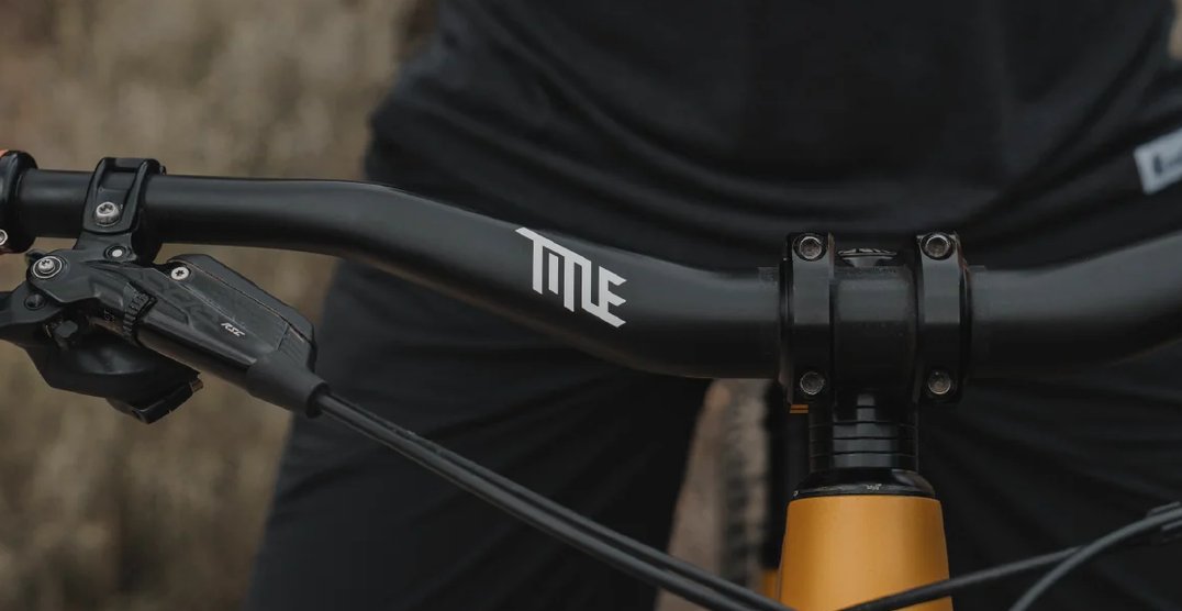 TITEL MTB / FORM Carbon BAR / 35mm / ライズ 35mm / カーボン ハンドルバー / タイトルの画像