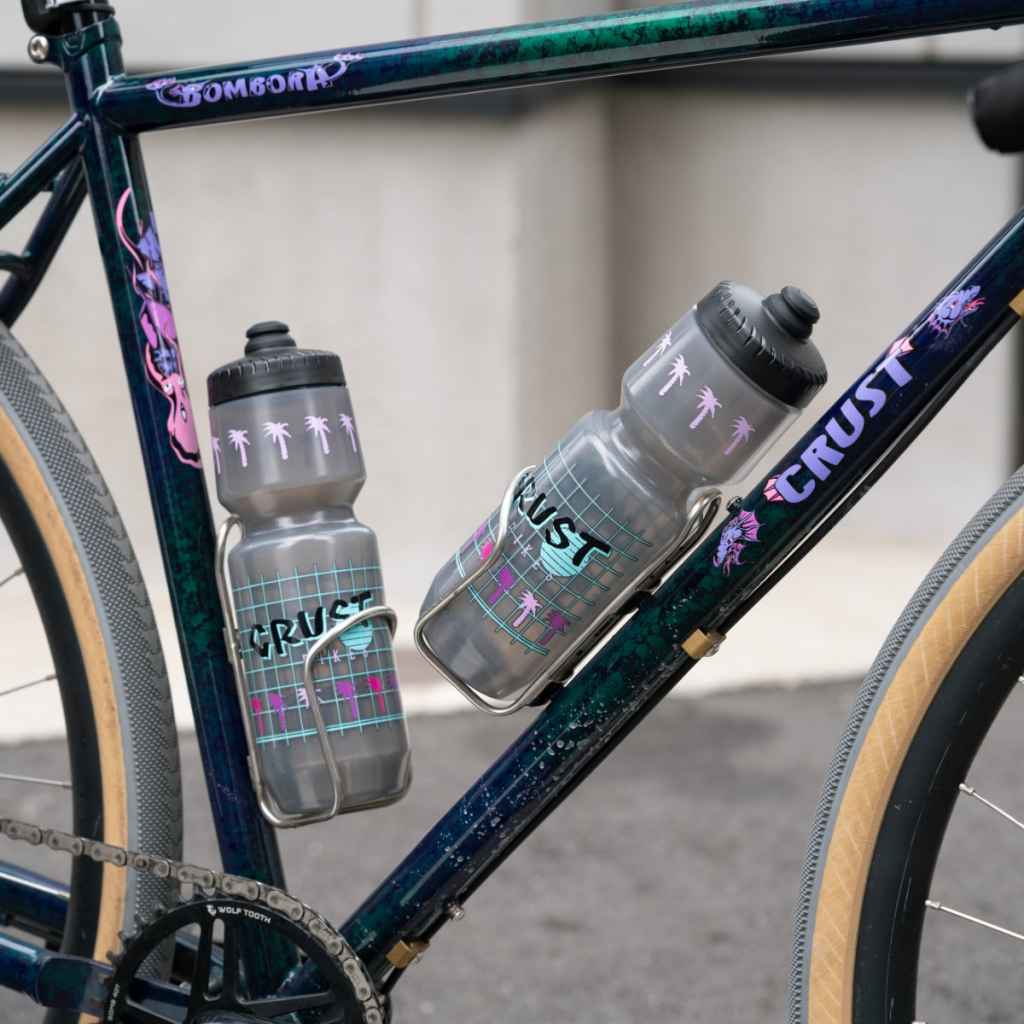 CRUST BIKES / disco water bottle / smoke / 26oz (768ml) の画像