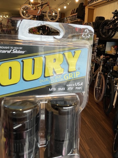 OURY lock-on grip /オーリー　ロックオン　グリップ　black/ブラックの画像