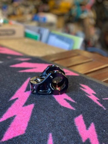 DMR / DEFY + STEM / ブラック / 35mm x 35mm / ステムの画像