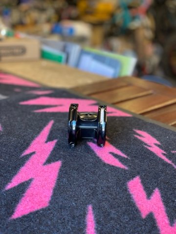 DMR / DEFY + STEM / ブラック / 35mm x 35mm / ステムの画像