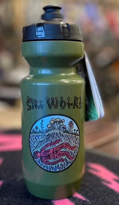 SIMWORKS /　Human Mushroom Bottle /モスグリーン　シムワークス 　ボトルの画像