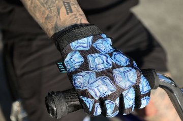 FIST Handwear / BREEZER ICE CUBE / Gloves　グローブ画像