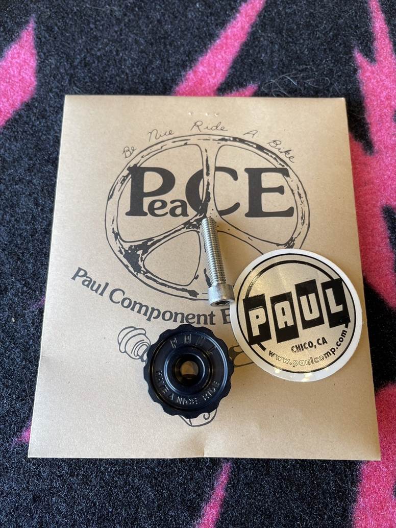 Paul Component　/klamper stem top cap /ブラック　ポール　トップキャップ