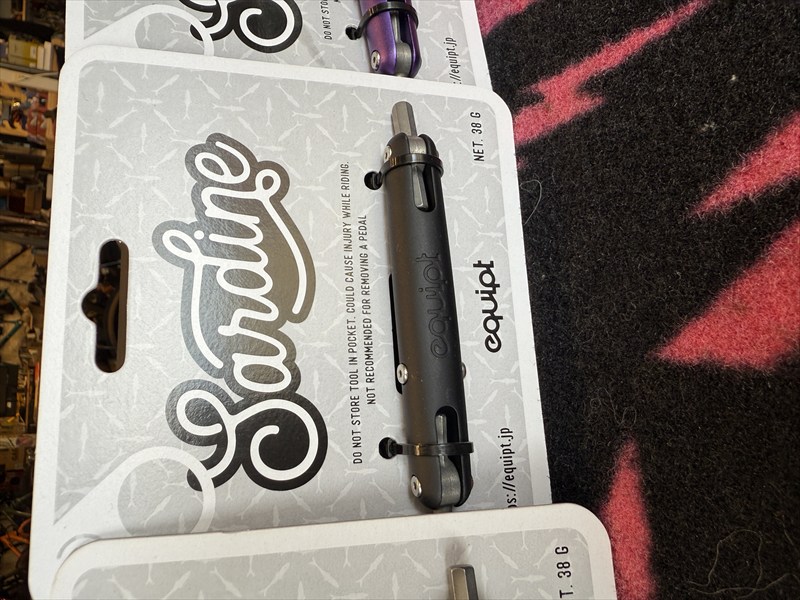 equipt「サーディン」 マットブラック　/　携帯工具の画像