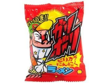 やおきん ガリボリラーメン ピリカラニンニク２５ｇ  ×21入り 【全国送料無料】(一部地域別途)の画像