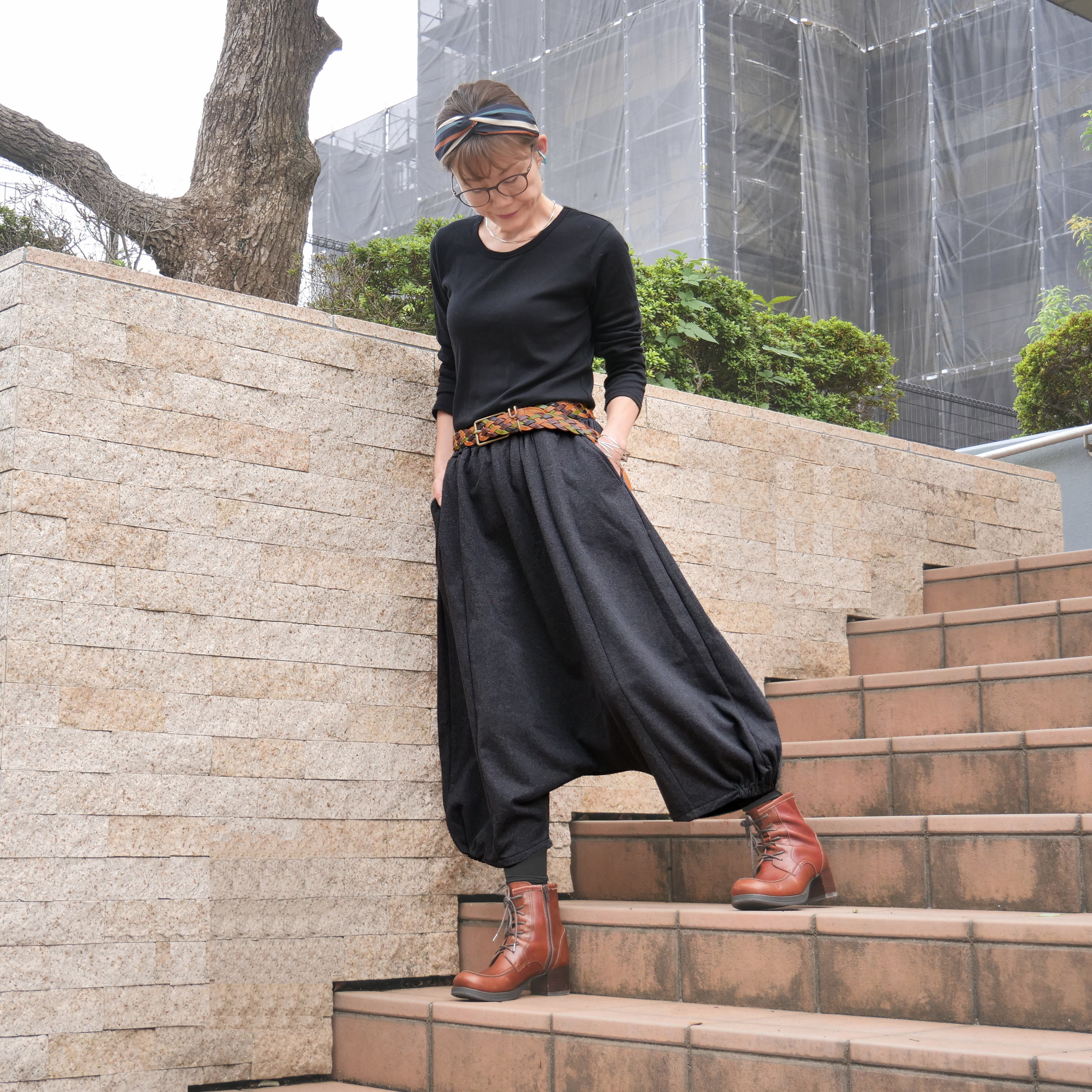 Newカラー追加＊軽くて暖か＊裏地フリース素材＊丸く仕上げたシルエットが女性らしい＊大人のサルエルパンツ＊d-pn504fの画像