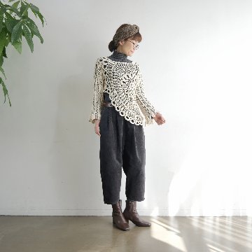 サイズ４展開＊ざっくりとした編み感＊かぎ針＊花模様編み＊フレア袖＊コットン素材＊トップス＊手編み＊dandelion＊ネパール＊d-tp505Rの画像