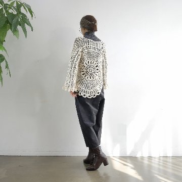 サイズ４展開＊ざっくりとした編み感＊かぎ針＊花模様編み＊フレア袖＊コットン素材＊トップス＊手編み＊dandelion＊ネパール＊d-tp505Rの画像