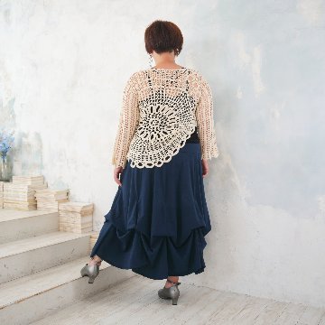 サイズ４展開＊ざっくりとした編み感＊かぎ針＊花模様編み＊フレア袖＊コットン素材＊トップス＊手編み＊dandelion＊ネパール＊d-tp505Rの画像