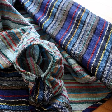 裾の丸みが可愛い＊個性派シルエット＊動きにニュアンスを添える＊ストライプサルエルパンツ＊d-pn001の画像