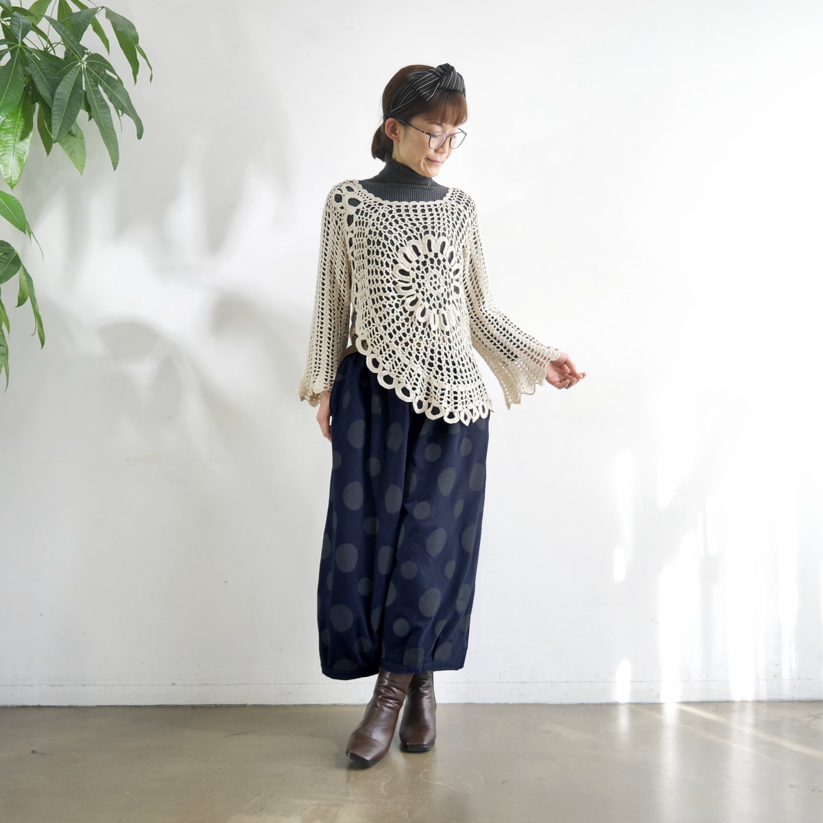 丸っこいシルエット＊大人のためのナチュラルなドット柄＊バルーンワイドパンツ＊d-pn506の画像