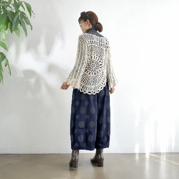 丸っこいシルエット＊大人のためのナチュラルなドット柄＊バルーンワイドパンツ＊d-pn506の画像