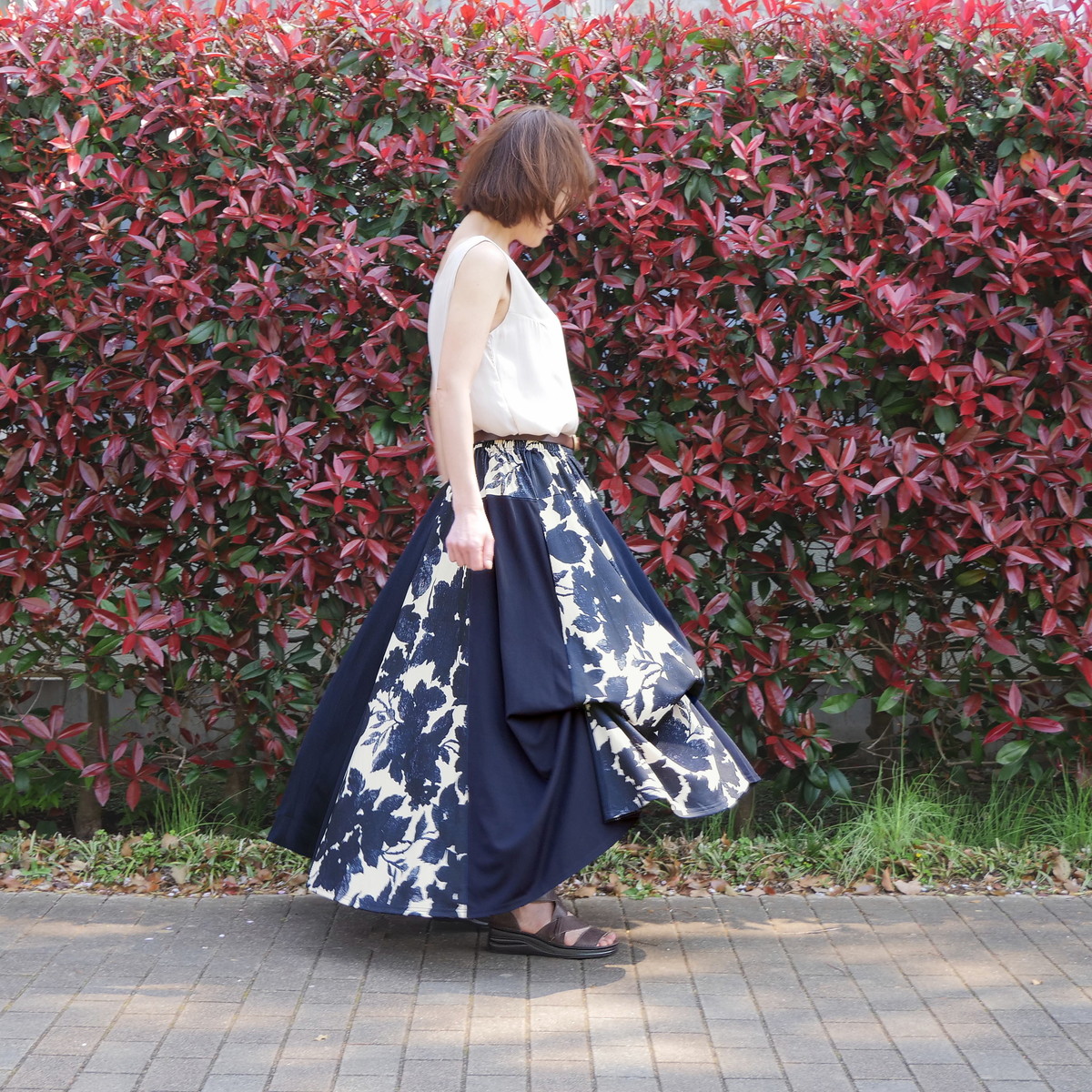  【自由にアレンジスカート】フラワー～flower～どんなコーデも自由自在にデザインができる＊変形＊バルーン＊立体ロングスカート＊d-sk2001の画像