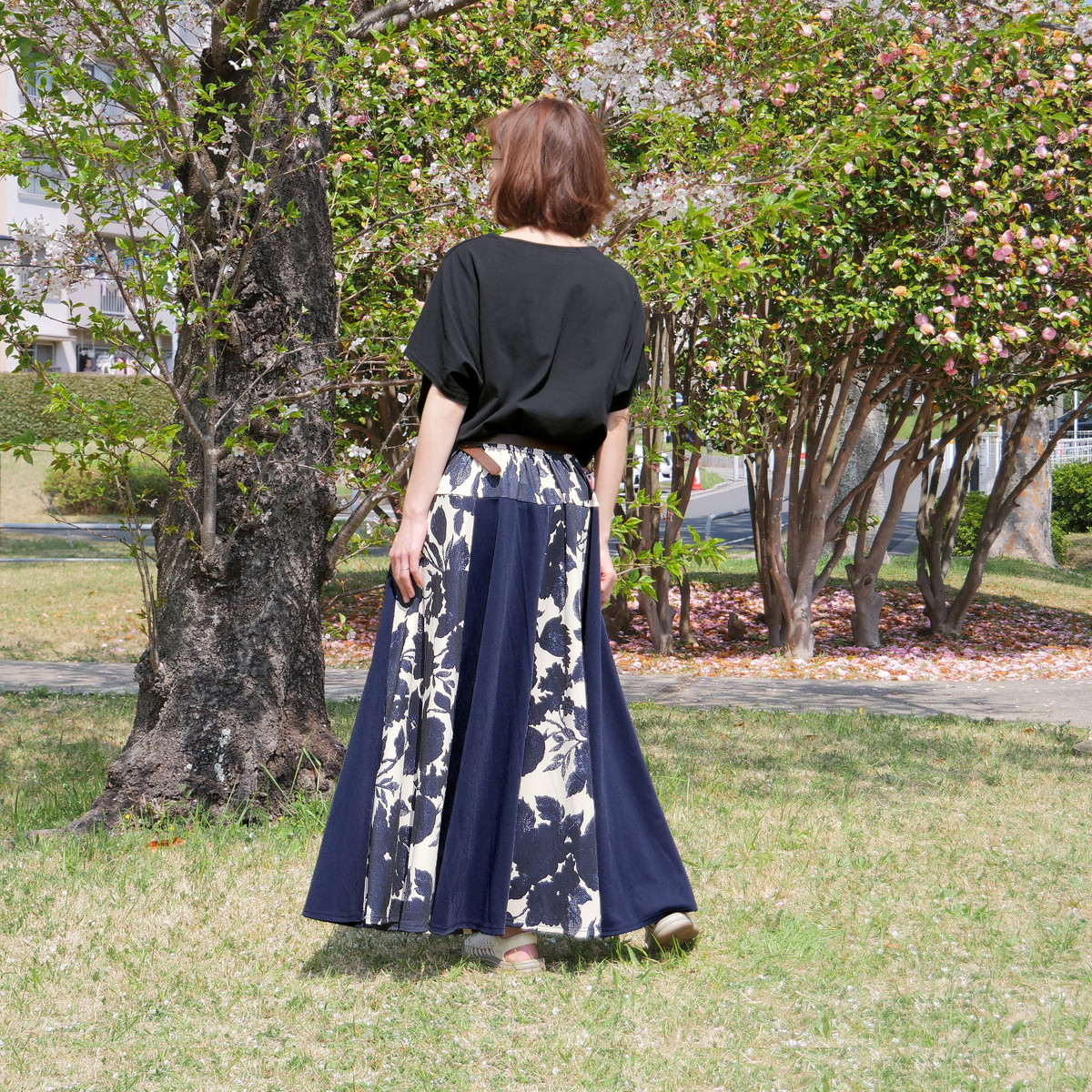  【自由にアレンジスカート】フラワー～flower～どんなコーデも自由自在にデザインができる＊変形＊バルーン＊立体ロングスカート＊d-sk2001の画像