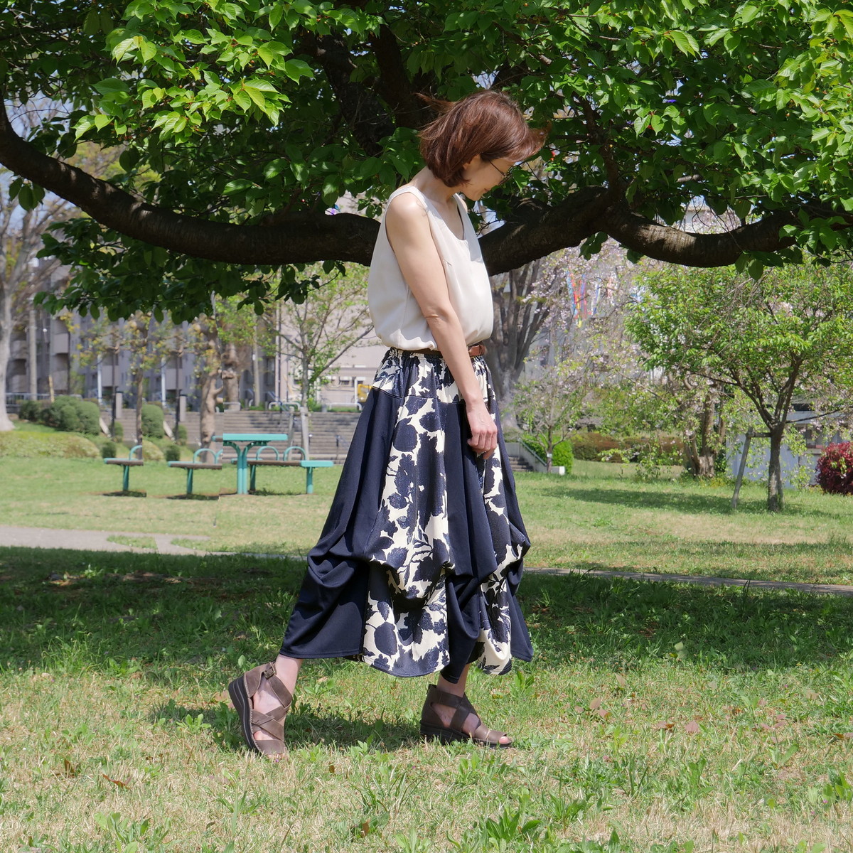  【自由にアレンジスカート】フラワー～flower～どんなコーデも自由自在にデザインができる＊変形＊バルーン＊立体ロングスカート＊d-sk2001の画像