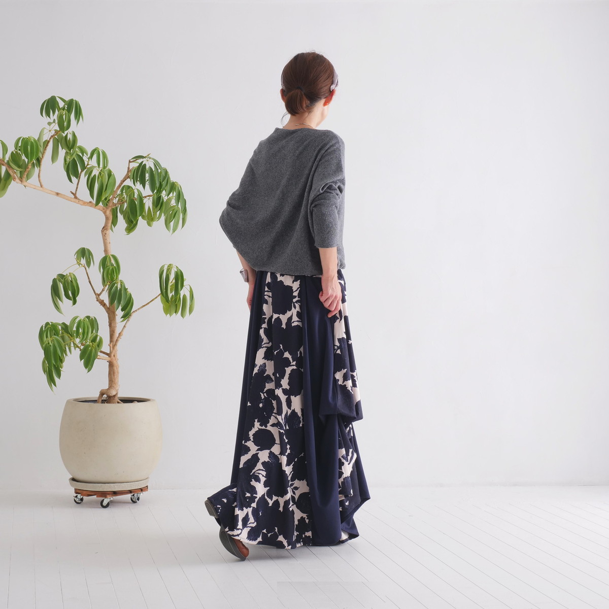  【自由にアレンジスカート】フラワー～flower～どんなコーデも自由自在にデザインができる＊変形＊バルーン＊立体ロングスカート＊d-sk2001の画像