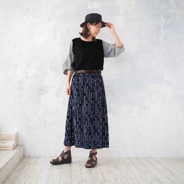 着丈2展開＊リーフライン柄＊ゆるやかなフレアAラインシルエット＊落ち感あるやわらかコットン素材＊スカート＊d-sk513の画像