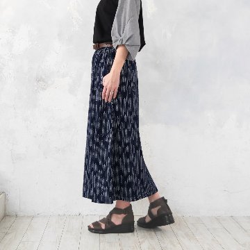 着丈2展開＊リーフライン柄＊ゆるやかなフレアAラインシルエット＊落ち感あるやわらかコットン素材＊スカート＊d-sk513の画像
