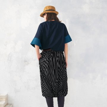 季節の変わり目にも◎動くたびに揺れる軽やかフレアスリーブ＊配色切り替え＊チュニック＊トップス＊カットソー＊d-tp015の画像
