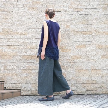 ナチュラルな佇まい＊風合いと軽やかさを楽しむ1本＊綿素材のストレートワイドパンツ＊d-pn6-2019の画像